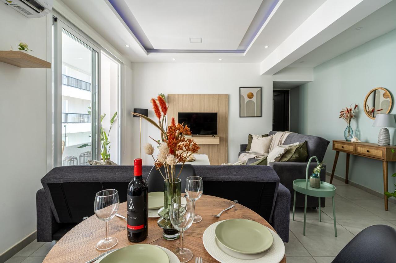 Beach Daze 1-Br Apt By Finikoudes Beach Lárnaka Kültér fotó